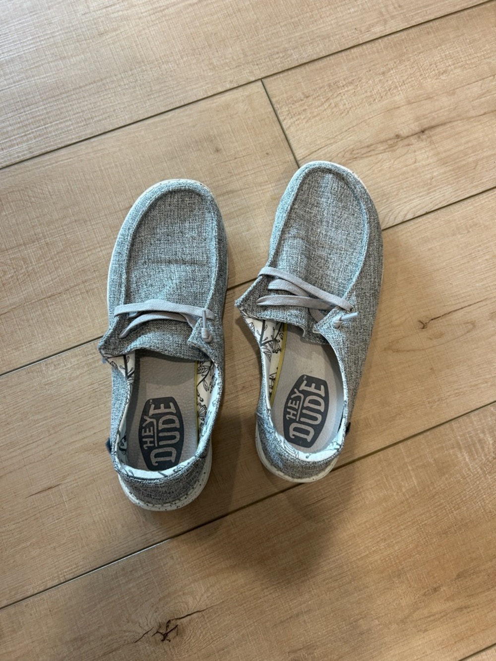 Hey Dude Casual Slip-On Shoes in Light Gray women's size 9